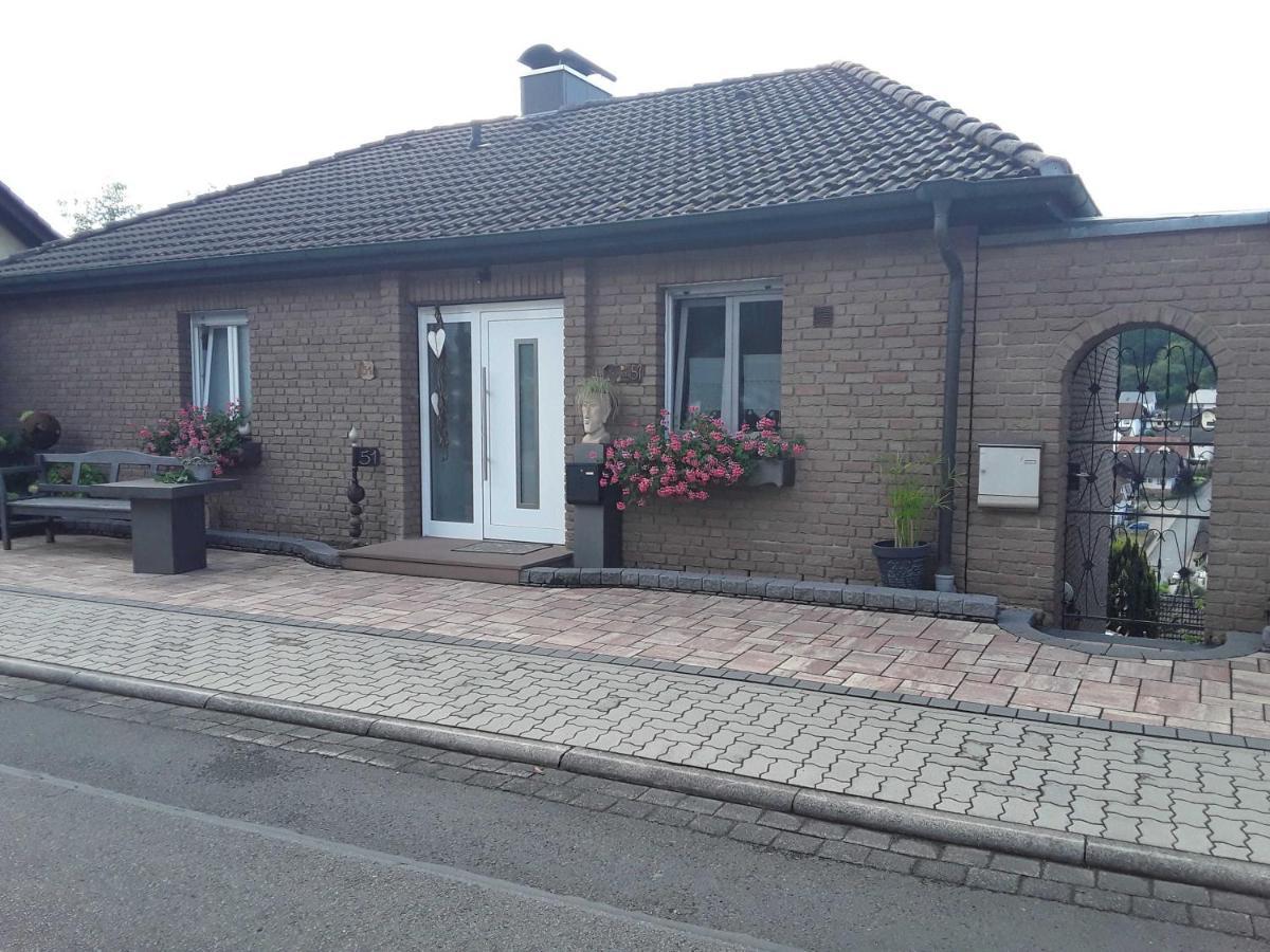 Haus Sonnenblick Momlingen Exterior foto